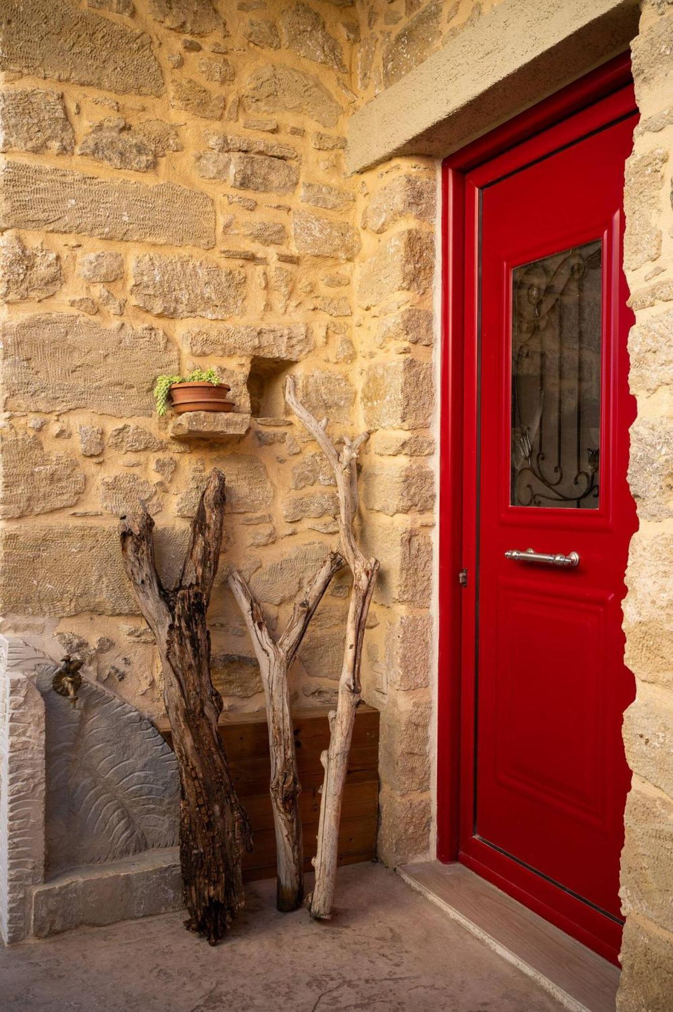 Physis Country House 2 Near Matala Beach & Faistos Kouses Extérieur photo